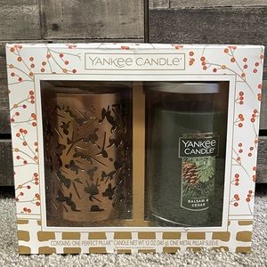 Balsam & Cedar Yankeee Candle